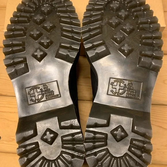 Dr. Martens Sinclair Leather Heart Platform Boots Black Purple Womens Size 8 - Picture 5 of 8